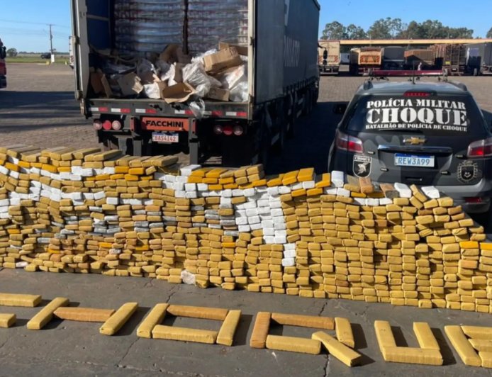 Motorista Flagrado com Uma Tonelada de Maconha Continuará Preso