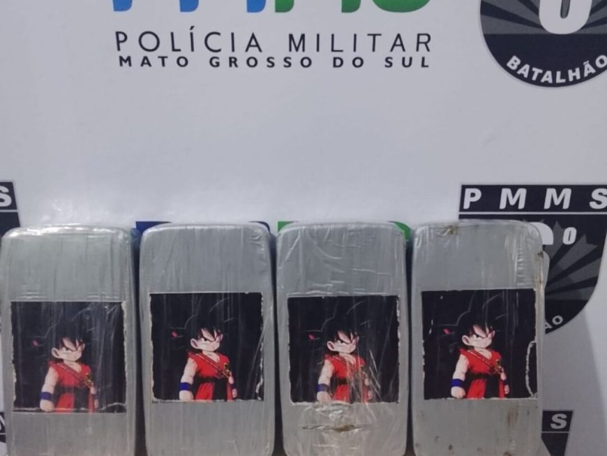 Casal Boliviano é Preso com Mais de 4 Quilos de Pasta Base de Cocaína em Ônibus