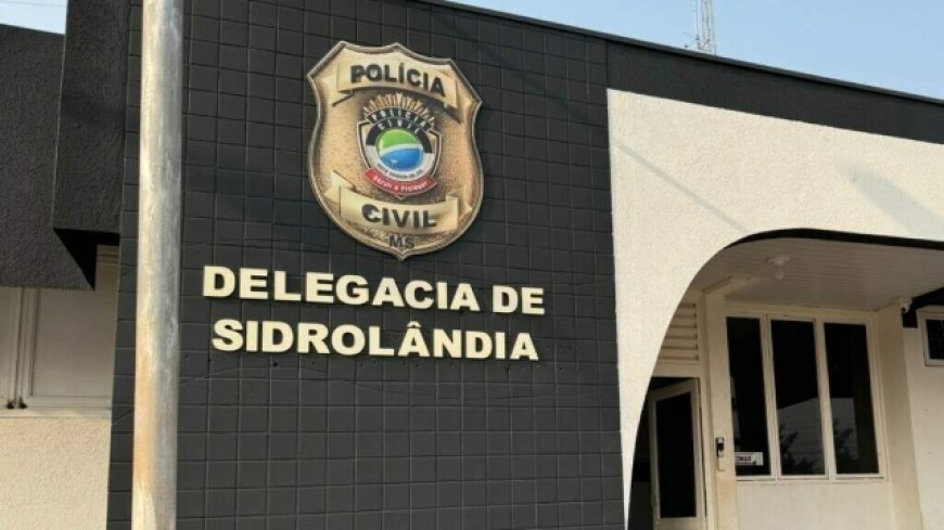 Jovem morre em camburão após confusão em loja de roupas
