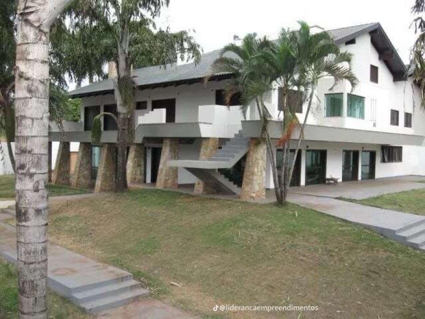 Casa de R$ 11 milhões vira piada nas redes sociais