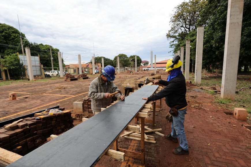 Prefeitura de Dourados Retoma Obras de Cobertura da Feira Central