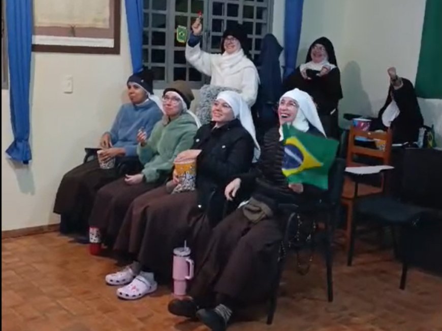 Freiras Torcem Pelo Brasil Na Copa Do Mundo