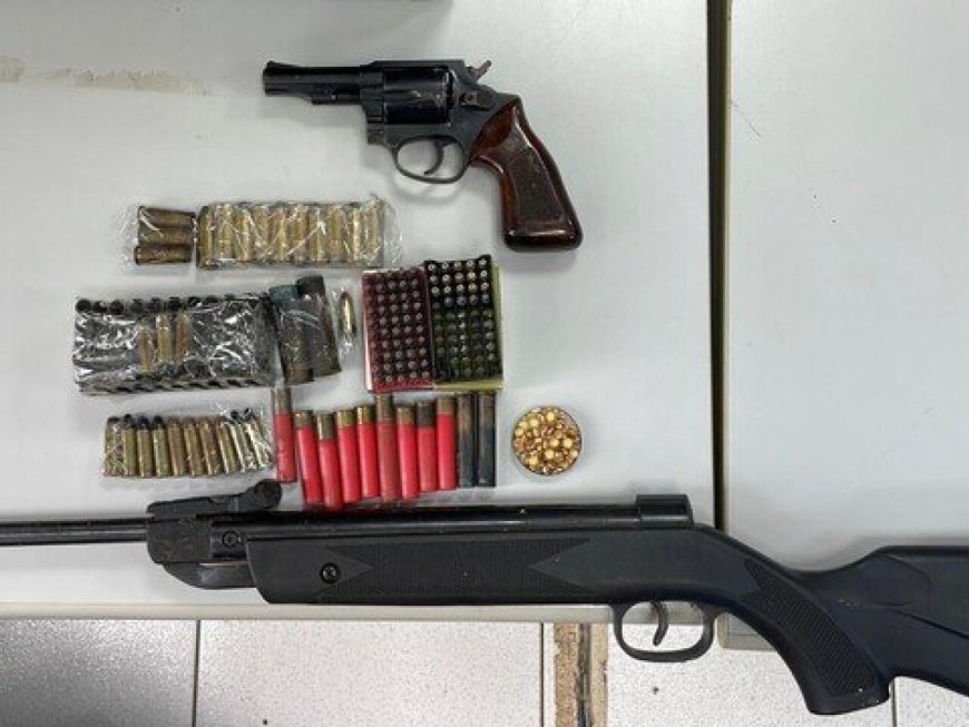 Acusado de agredir mulher é preso com arsenal e 99 munições