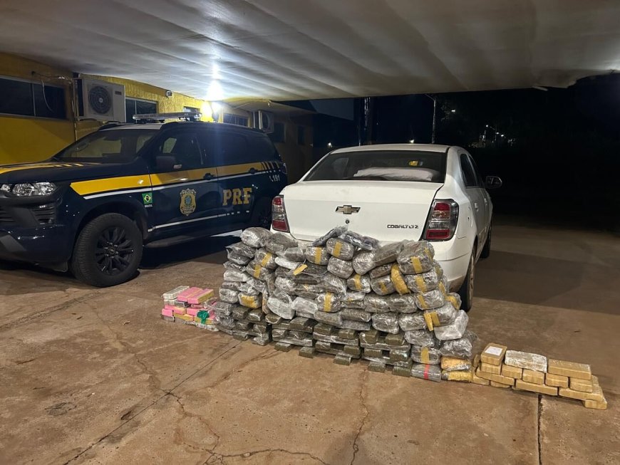 Casal é preso com 132 quilos de drogas em fundo falso de veículo
