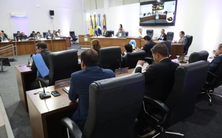 Última Sessão do Semestre na Câmara de Dourados: Votação da LDO e Denúncia Contra Vereador