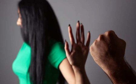 Violência contra mulheres: filhos são mais agressores que namorados em MS