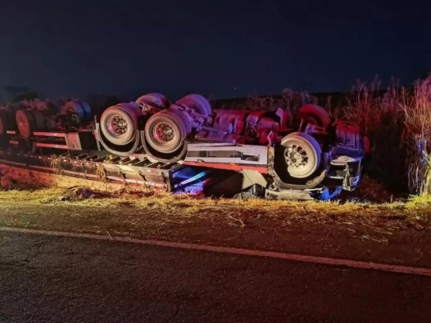Douradense Morre em Acidente de Caminhão na BR-267
