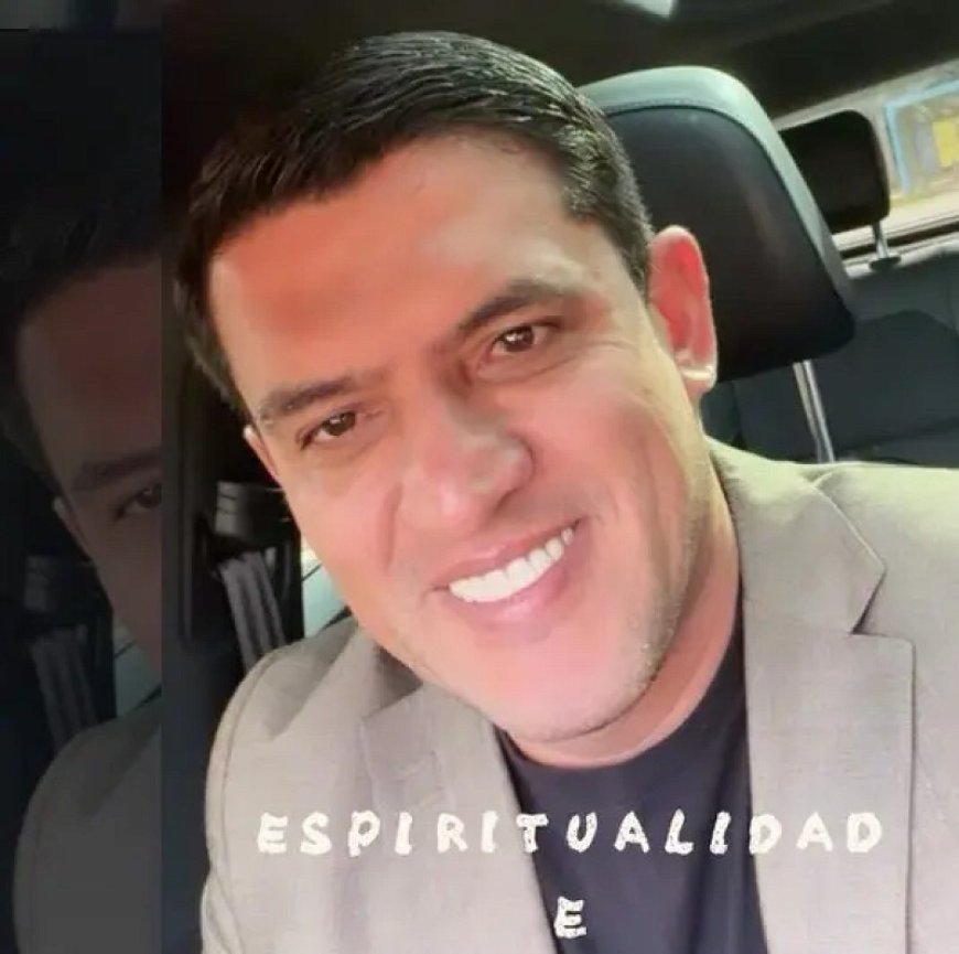 Ex-prefeito investigado em operação é afastado da Polícia Civil